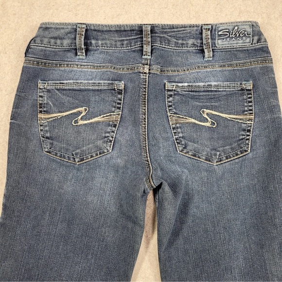 Silver Aiko Jeans for Women Tag Size 30/31 -measurements in photos! - Picture 7 of 12